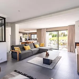  Hébergement de vacances Ty Laouen- Maison Moderne 3 Chambresjardin